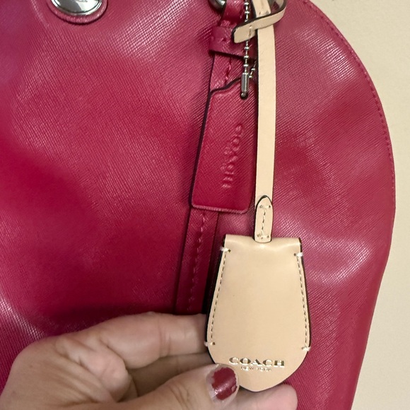 Coach F25671 Peyton Crossgrain Leather Domed Satchel Purse Bag Red with Xbody - Picture 3 of 9